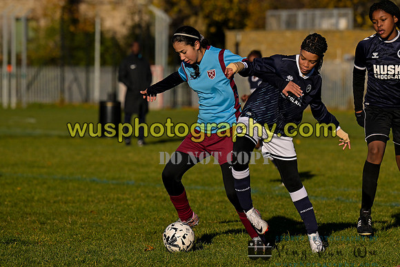 20231125-103142A Millwall Lionesses U12 v West Ham United Performance Girls U12
