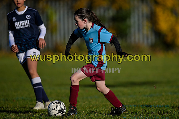 20231125-103211 Millwall Lionesses U12 v West Ham United Performance Girls U12