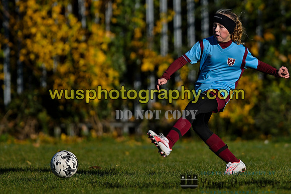 20231125-103430 Millwall Lionesses U12 v West Ham United Performance Girls U12