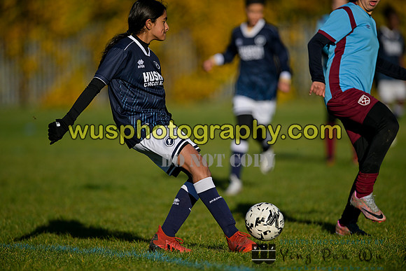 20231125-103500 Millwall Lionesses U12 v West Ham United Performance Girls U12