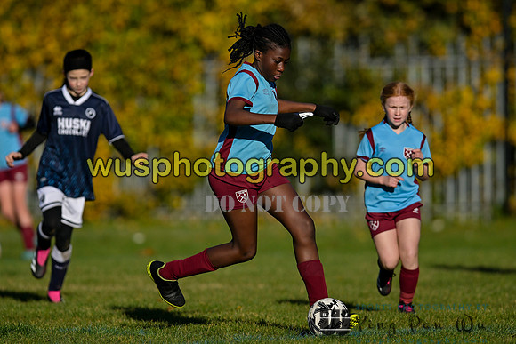 20231125-105147A Millwall Lionesses U12 v West Ham United Performance Girls U12