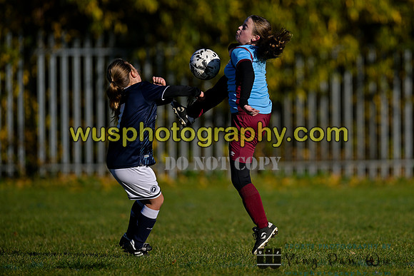20231125-105449 Millwall Lionesses U12 v West Ham United Performance Girls U12