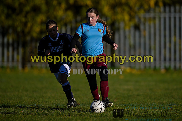 20231125-105450B Millwall Lionesses U12 v West Ham United Performance Girls U12