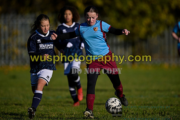 20231125-105452A Millwall Lionesses U12 v West Ham United Performance Girls U12