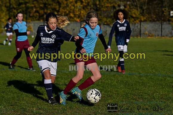 20231125-105705 Millwall Lionesses U12 v West Ham United Performance Girls U12