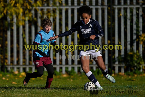 20231125-105855 Millwall Lionesses U12 v West Ham United Performance Girls U12