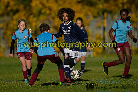 20231125-111643 Millwall Lionesses U12 v West Ham United Performance Girls U12
