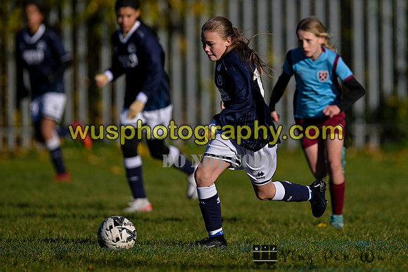 20231125-111659 Millwall Lionesses U12 v West Ham United Performance Girls U12