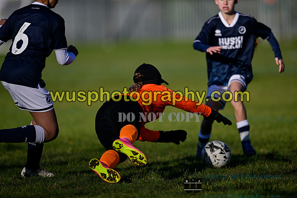 20231125-111910A Millwall Lionesses U12 v West Ham United Performance Girls U12