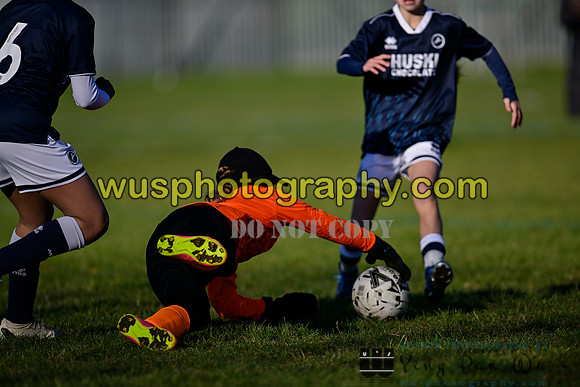 20231125-111910B Millwall Lionesses U12 v West Ham United Performance Girls U12
