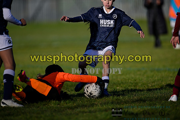 20231125-111910E Millwall Lionesses U12 v West Ham United Performance Girls U12