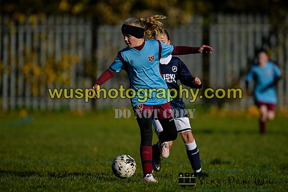 20231125-112018 Millwall Lionesses U12 v West Ham United Performance Girls U12