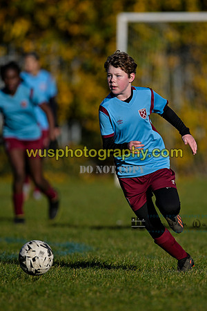 20231125-112208 Millwall Lionesses U12 v West Ham United Performance Girls U12