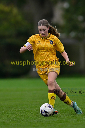 20241102-121832C Sutton United Girls U13 v Hartland Girls Academy U13