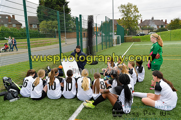 20211023-140243 London Bees Academy U14 v Lincoln United Girls U14