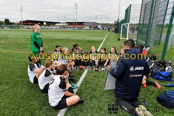 20211023-140401 London Bees Academy U14 v Lincoln United Girls U14