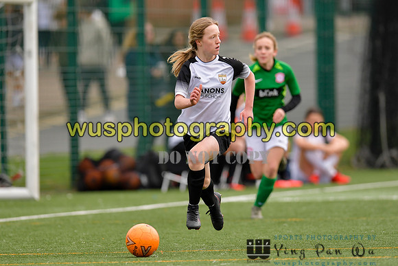 20211023-141537A London Bees Academy U14 v Lincoln United Girls U14