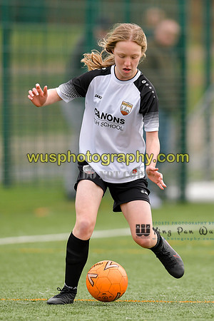 20211023-141539A London Bees Academy U14 v Lincoln United Girls U14