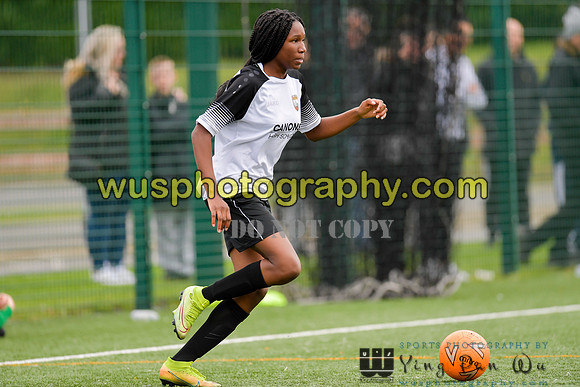 20211023-141257 London Bees Academy U14 v Lincoln United Girls U14