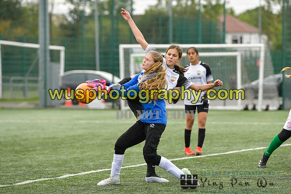 20211023-142536 London Bees Academy U14 v Lincoln United Girls U14