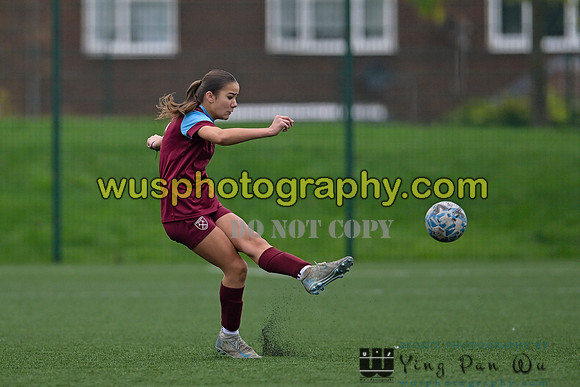 20241109-114601A West Ham United Performance Claret Girls U14 v Oxford United Girls U14