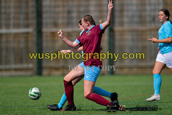 20210911-135916 West Ham United Girls U14 v South Gloucestershire JPL RTC U14