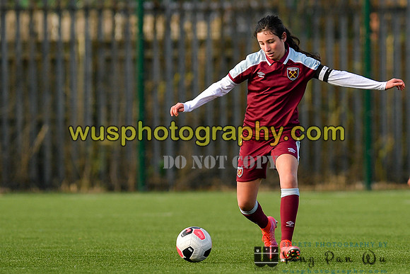 20211211-105044 West Ham United Academy Girls U16 v London Bees Academy U16