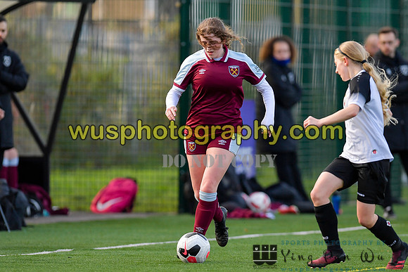 20211211-105052 West Ham United Academy Girls U16 v London Bees Academy U16