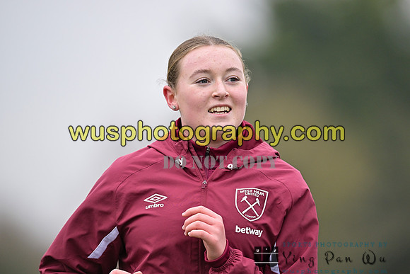20240113-114925 West Ham United Performance Girls U16 v Ipswich Town FC Foundation Girls U16