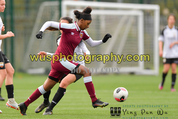 20211211-114440 West Ham United Academy Girls U16 v London Bees Academy U16