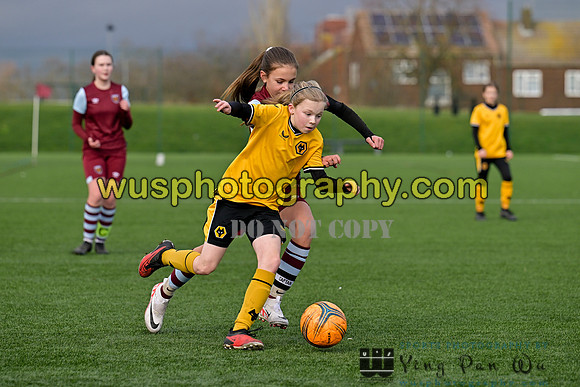 20240203-140948 West Ham United Academy Girls U12 v Wolverhampton Wanderers Academy Girls U12