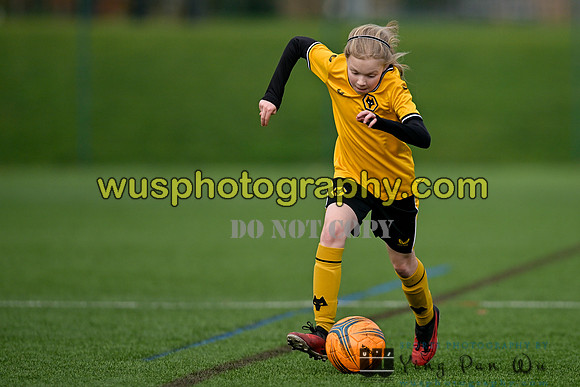 20240203-141208A West Ham United Academy Girls U12 v Wolverhampton Wanderers Academy Girls U12