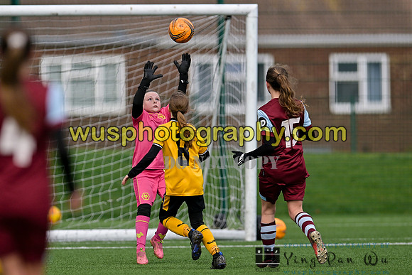 20240203-141310 West Ham United Academy Girls U12 v Wolverhampton Wanderers Academy Girls U12