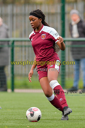 20211211-120828A West Ham United Academy Girls U16 v London Bees Academy U16