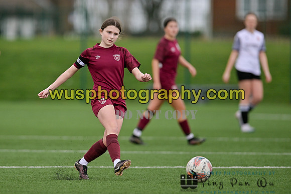 20240203-122553 West Ham United Performance Girls U16 v Cambridge City FC Girls U16
