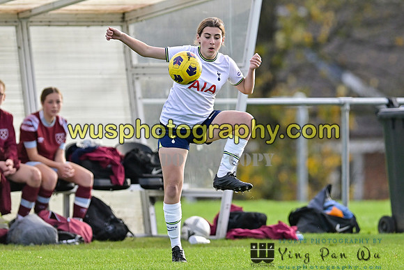 20221119-105719 Tottenham Hotspur Women FC Academy U15 v West Ham United Academy Girls U15