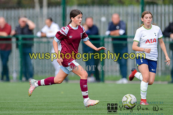 20220924-104005A West Ham United Academy Girls U15 v Tottenham Hotspur Women FC Academy U15
