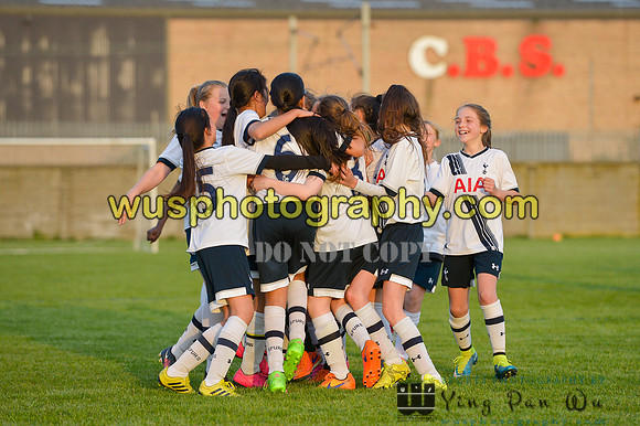 20160505-194744-3 Tottenham Hotspur Girls U12 and U13 v Årvoll IL Girls U12 and U13