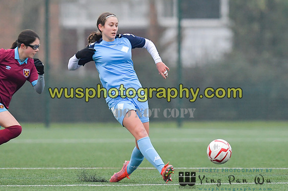 20220115-150420A West Ham United Performance Girls U16 v London City Lionesses U16