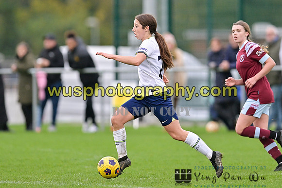 20221119-113611A Tottenham Hotspur Women FC Academy U15 v West Ham United Academy Girls U15