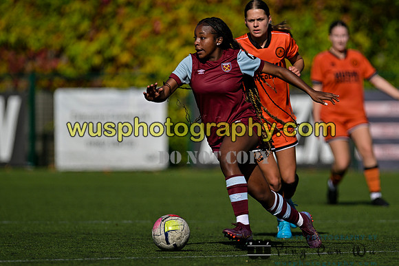 20240928-110003 Millwall Lionesses U18 v West Ham United Development U18
