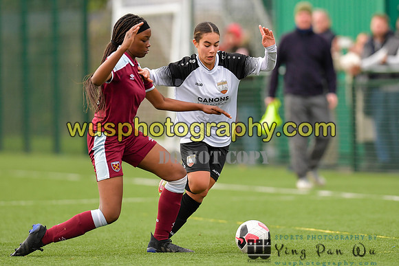 20211211-113945C West Ham United Academy Girls U16 v London Bees Academy U16