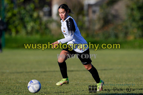 20211204-103919A Millwall Lionesses U16 v London Bees Academy U16