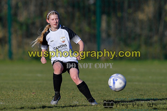 20211204-104433A Millwall Lionesses U16 v London Bees Academy U16