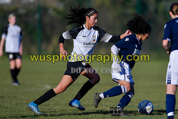 20211204-110426C Millwall Lionesses U16 v London Bees Academy U16
