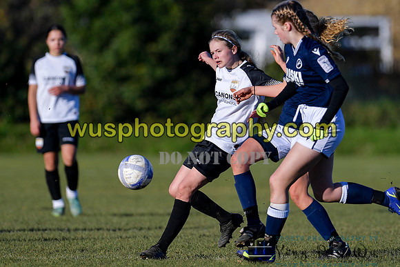 20211204-110623A Millwall Lionesses U16 v London Bees Academy U16