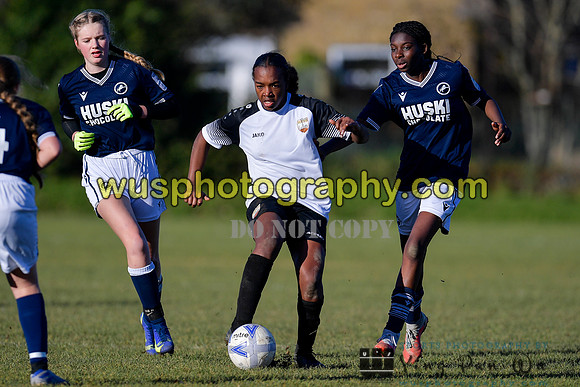 20211204-111140 Millwall Lionesses U16 v London Bees Academy U16