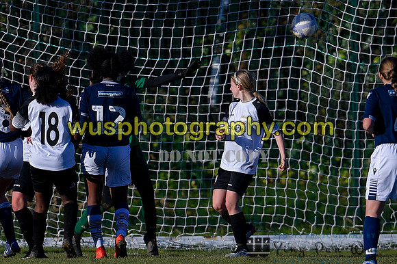 20211204-111358A Millwall Lionesses U16 v London Bees Academy U16