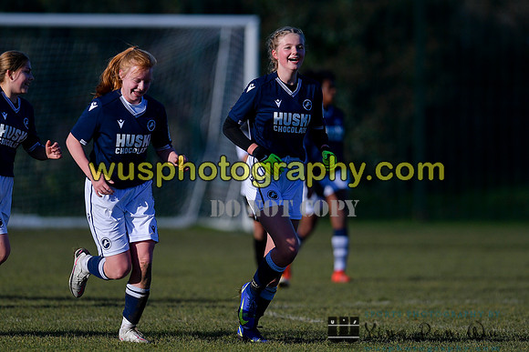 20211204-111418D Millwall Lionesses U16 v London Bees Academy U16