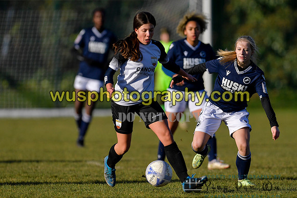 20211204-113358 Millwall Lionesses U16 v London Bees Academy U16